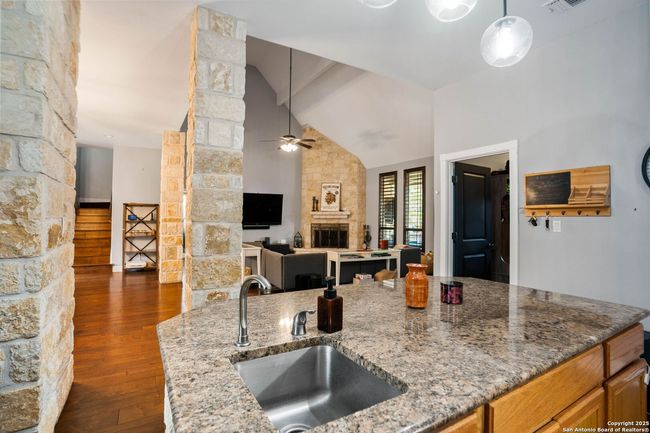 859 Indigo Run Dr, House other with 4 bedrooms, 3 bathrooms and null parking in Bulverde TX | Image 15