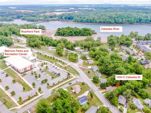 1204 E Catawba St, Belmont, NC, 28012 | Card Image