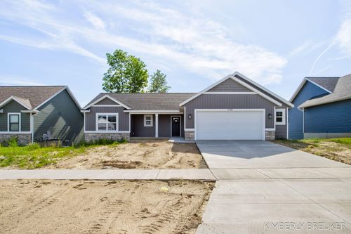11760 Everett Ave, Allendale, MI, 49401-7439 | Card Image