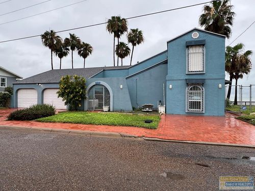 1012 N Shore Dr, Port Isabel, TX, 78578-4600 | Card Image