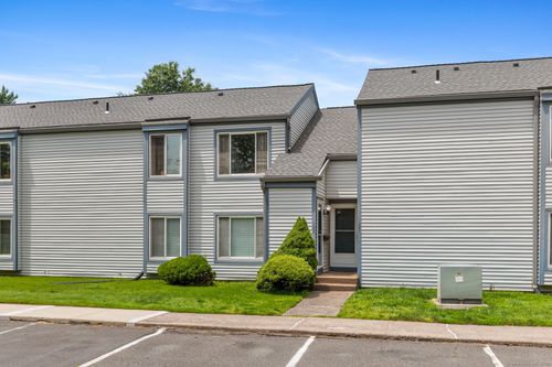 128-128 Candlewood Dr, South Windsor, CT, 06074-2611 | Card Image