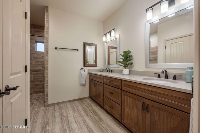 23-web-or-mls-Snappin Homes (WillowBloom | Image 24