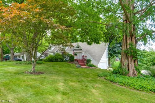 7460 State Route 43, Kent, OH, 44240-6384 | Card Image