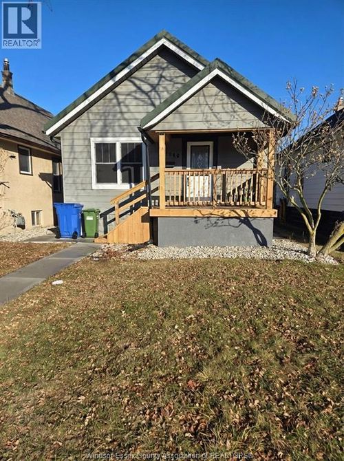 1046 Elsmere Ave, Windsor, ON, N9A2B2 | Card Image