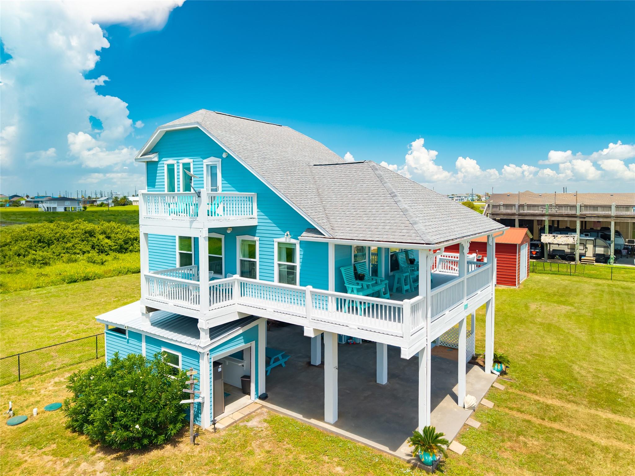 Residential in Crystal Beach 5