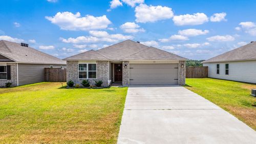 32 Sun Drenched Trl, Conway, AR, 72032-5039 | Card Image