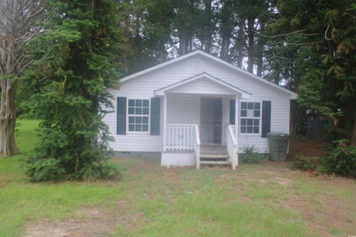 406 Stewart St, Dillon, SC, 29536-2251 | Card Image