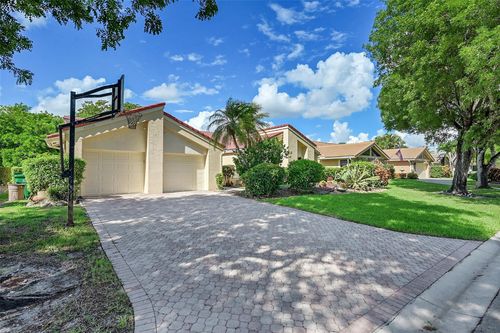 11008 Nw 3rd St, Coral Springs, FL, 33071-8171 | Card Image