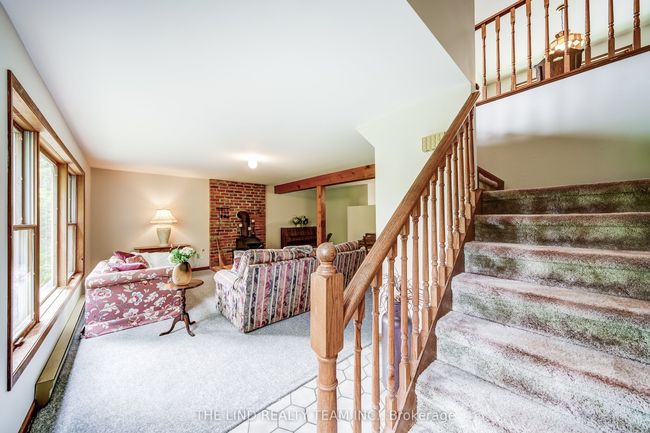 5205 10 Th Sideroad, House other with 5 bedrooms, 2 bathrooms and 20 parking in Cookstown ON | Image 19