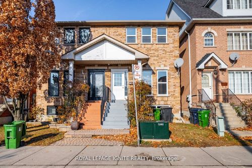 upper-176 Wright Ave, York, ON, M9N3Z2 | Card Image