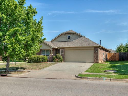 2409 Wheatland Drive, Norman, OK, 73071 | Card Image