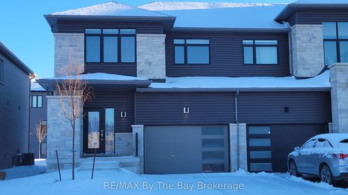 {{alt}} | Card Image