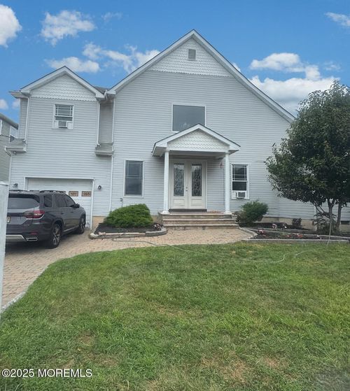 266 Alabama Ave, Toms River, NJ, 08753-2067 | Card Image