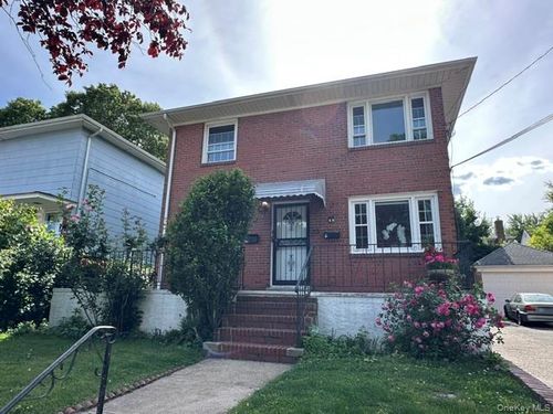 2nd-fl-13 Juniper Road, North Hempstead, NY, 11050 | Card Image