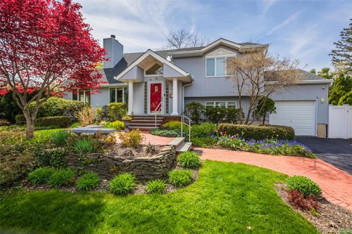 10 Irvinlee Pl, East Northport, NY, 11731-2607 | Card Image