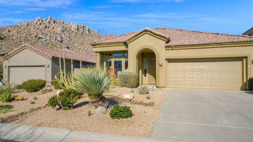 11516 E Ranch Gate Rd, Scottsdale, AZ, 85255-8235 | Card Image
