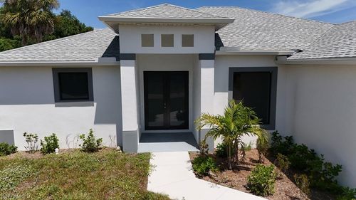 3296 Glencove St, PUNTA GORDA, FL, 33980-5876 | Card Image