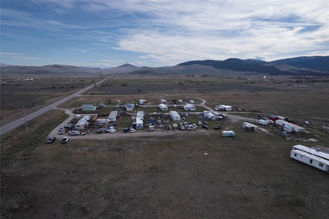 Bird's eye of the Mobile home park and Mountain view | Image 5