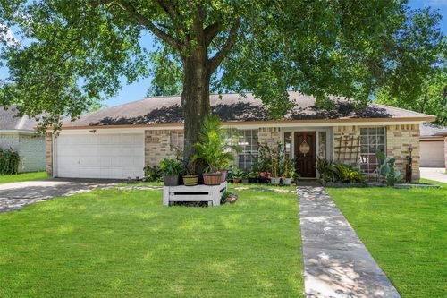 6815 River Mill Dr, Spring, TX, 77379-4147 | Card Image