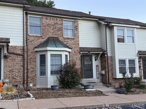 4509 Pegasus Dr, Saint Louis, MO, 63129-3351 | Card Image