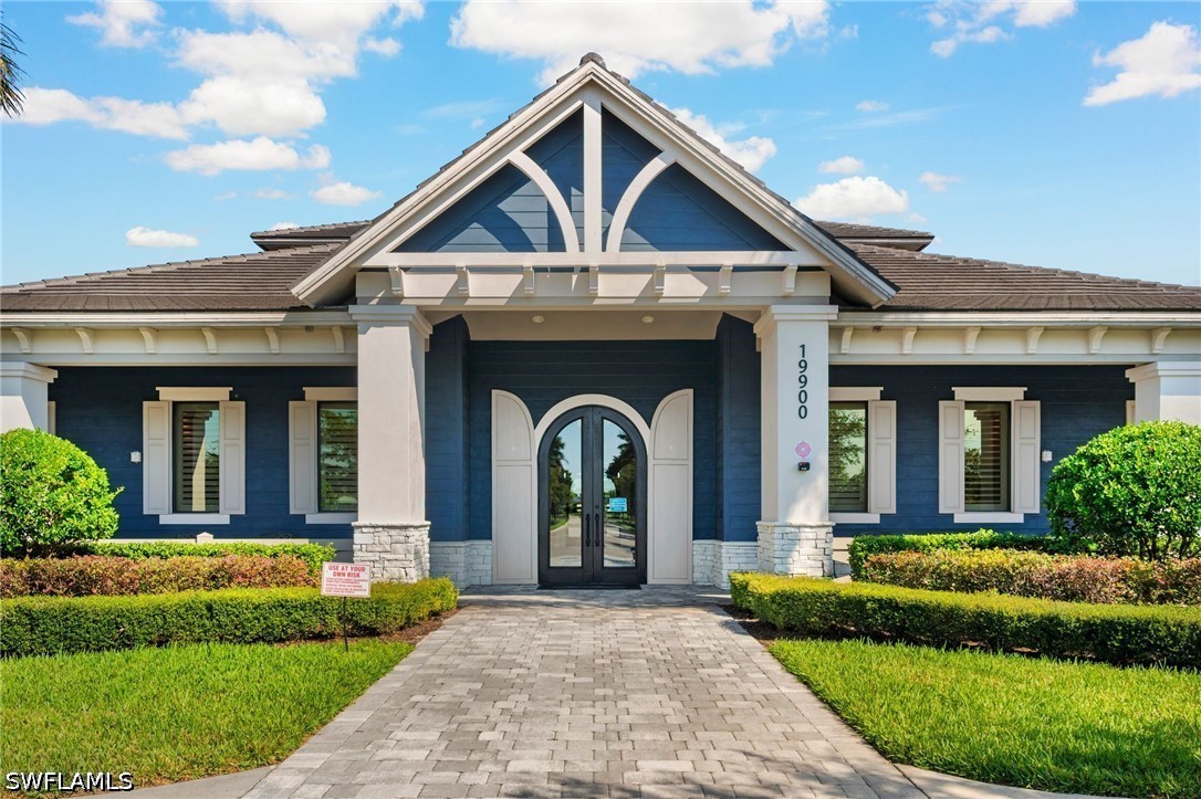 Residential in Estero 5