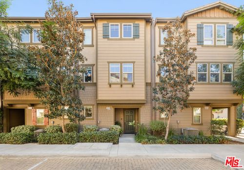 14109 W Birch Ln, Van Nuys, CA, 91405-5471 | Card Image