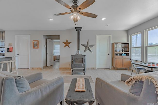 1665 Nc 1600, House other with 3 bedrooms, 2 bathrooms and null parking in Compton AR | Image 12