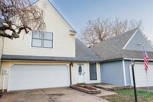 412 Abilene Avenue, Edmond, OK, 73003 | Card Image