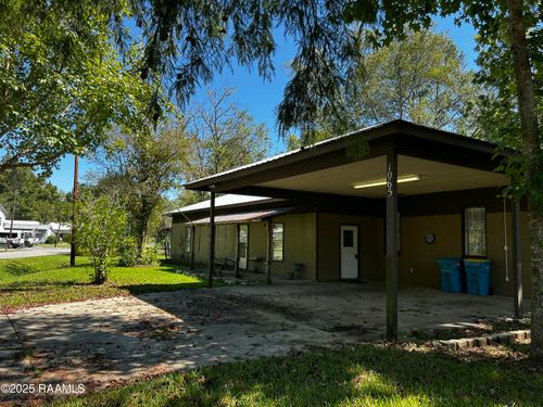 1065 Vermilion St, Breaux Bridge, LA, 70517-8543 | Card Image