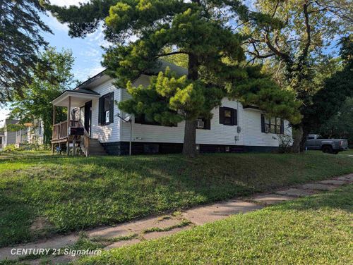 2300 Bagley St, Flint, MI, 48504-4614 | Card Image