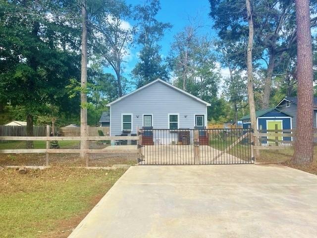 Tupelo Ln, Cleveland, TX 77328