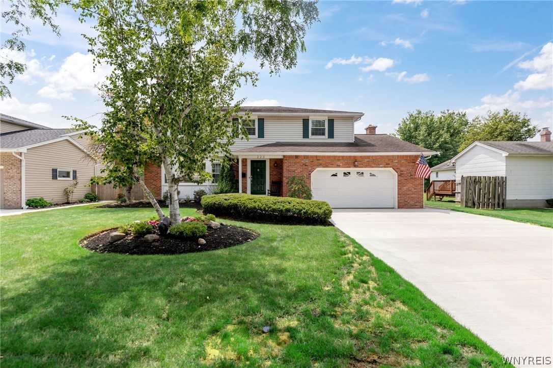 Red Oak Dr, Williamsville, NY 14221