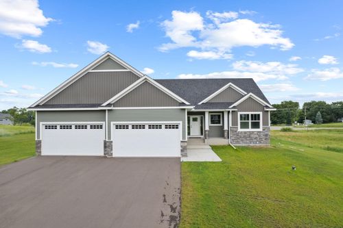 701 174th Ave Ne, Ham Lake, MN, 55304-4483 | Card Image