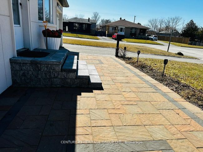 1416 Colmar Ave, House other with 3 bedrooms, 2 bathrooms and 3 parking in Pickering ON | Image 22