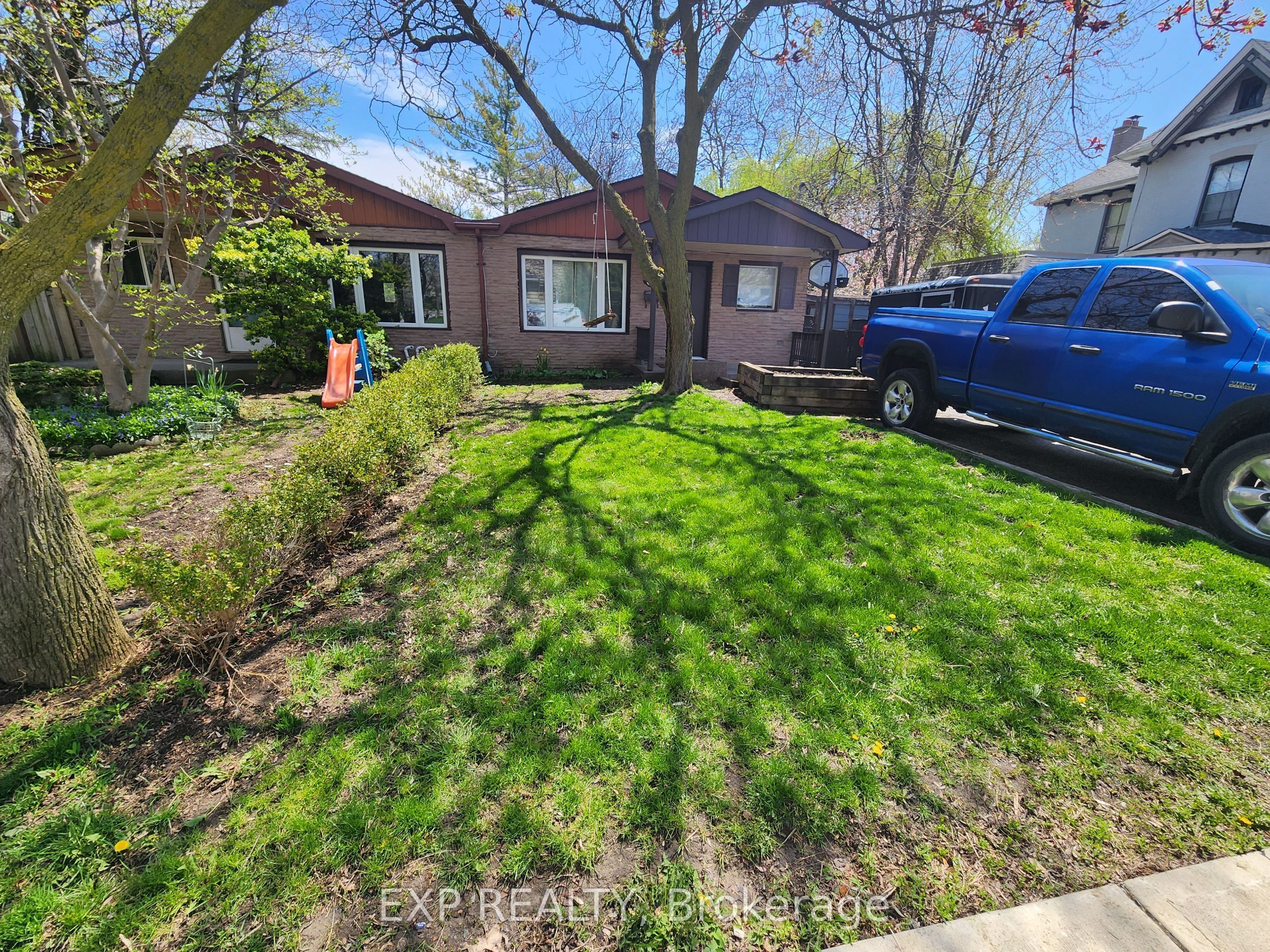 Residential Lease in Brampton