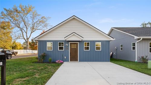 b-627 Main St, Jeffersonville, IN, 47130-4405 | Card Image