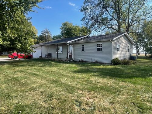 453 Cr 1750n, Bethany, IL, 61914-8037 | Card Image