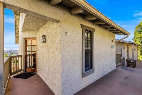 apt-a7-2235 Linwood St, San Diego, CA, 92110-2873 | Card Image