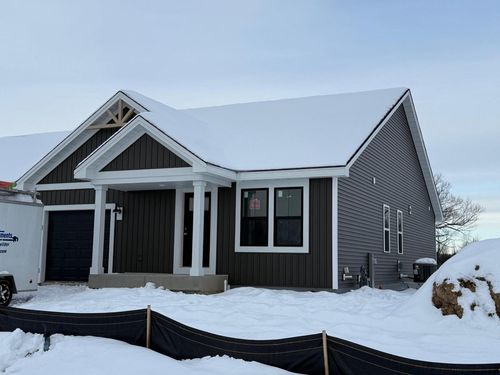 N162W21870 Poppy Road, JACKSON, WI, 53037 | Card Image