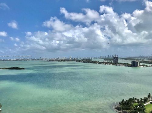 apt-1008-2020 N Bayshore Dr, Miami, FL, 33137-5161 | Card Image