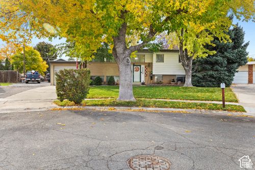 4478 W Fassio Cir, West Valley City, UT, 84120-1502 | Card Image