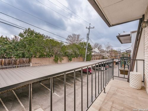255-t-8058 Broadway, San Antonio, TX, 78209-8010 | Card Image