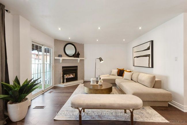 81 Stirling Cres, House other with 5 bedrooms, 4 bathrooms and 4 parking in Markham ON | Image 13