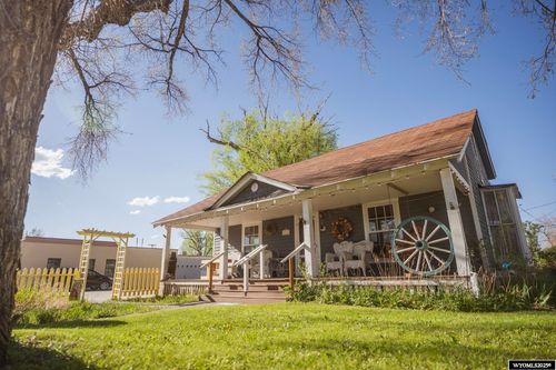654 W Main St, Lander, WY, 82520 | Card Image