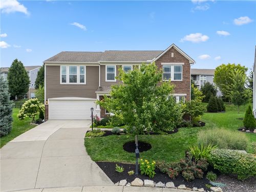 40 Shady Pines Ave, Springboro, OH, 45066-5241 | Card Image