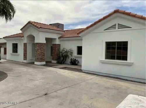 9821 E University Dr, Mesa, AZ, 85207-7133 | Card Image