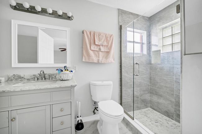 113 Madrid St, House other with 4 bedrooms, 3 bathrooms and null parking in Royal Palm Beach FL | Image 9