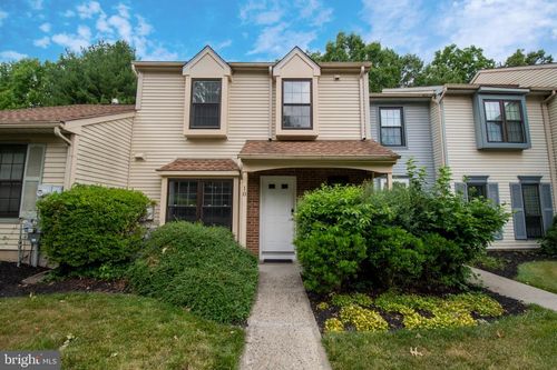 10 Devon Ct, Robbinsville, NJ, 08691-3101 | Card Image