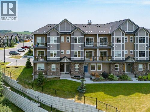 250 Fireside View, Cochrane, AB, T4C2M2 | Card Image