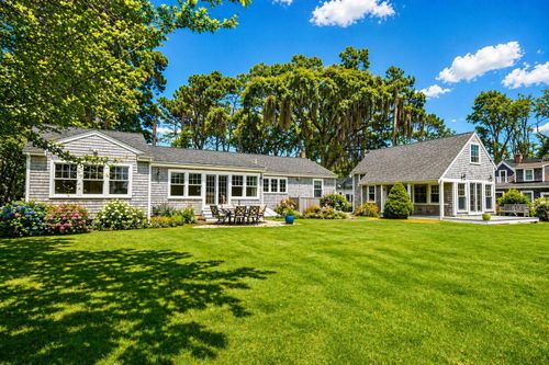 400 Davisville Rd, East Falmouth, MA, 02536-7063 | Card Image